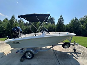 Boston Whaler 130 Super Sport 3 2027 Boston Whaler 130 Super Sport 4