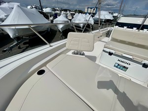 2026 Boston Whaler 210 Montauk 15