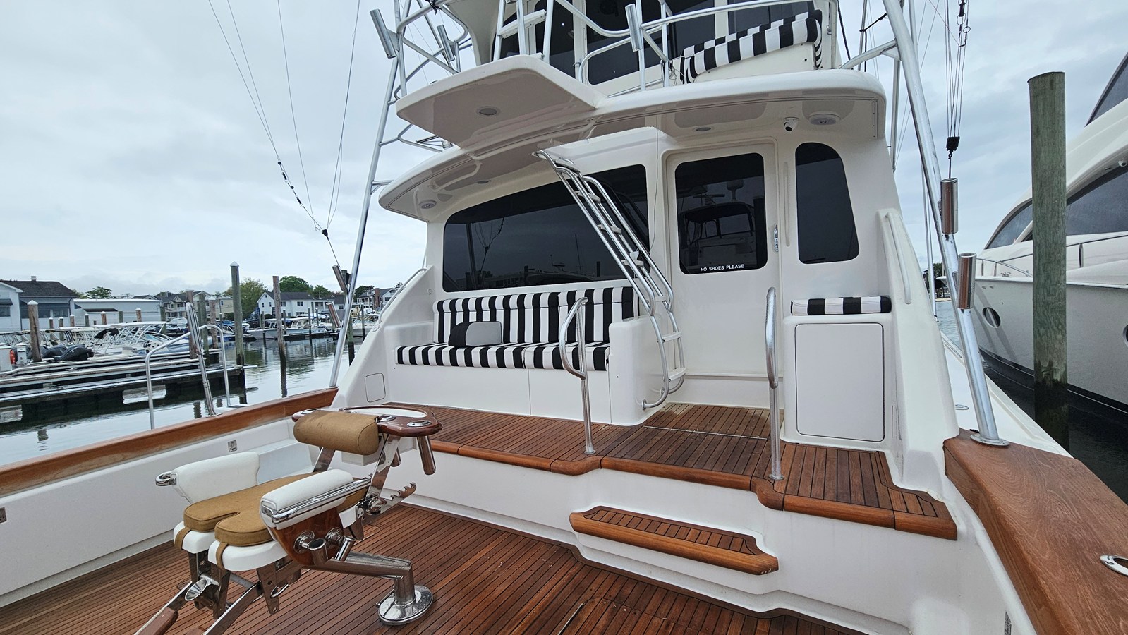 2000 Ocean Yachts 70 SUPER SPORT 12