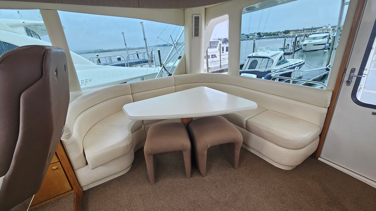 2000 Ocean Yachts 70 SUPER SPORT 28