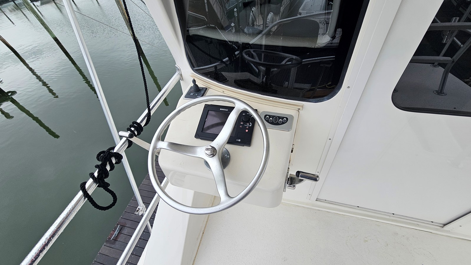 2000 Ocean Yachts 70 SUPER SPORT 32