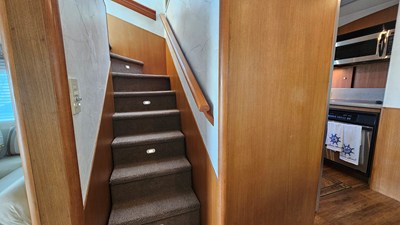 2000 Ocean Yachts 70 SUPER SPORT 17