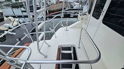 2000 Ocean Yachts 70 SUPER SPORT 31