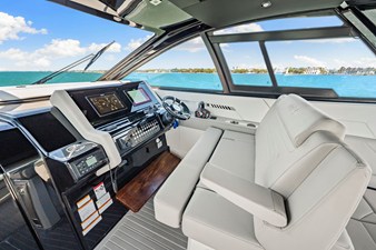 Cruisers Yachts 42 GLS Outboard 6 2026 Cruisers Yachts 42 GLS Outboard 7