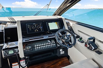 Cruisers Yachts 42 GLS Outboard 7 2026 Cruisers Yachts 42 GLS Outboard 8