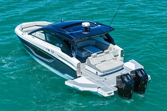 Cruisers Yachts 42 GLS Outboard 48 2026 Cruisers Yachts 42 GLS Outboard 49