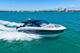 Cruisers Yachts 42 GLS Outboard 51 2026 Cruisers Yachts 42 GLS Outboard 52
