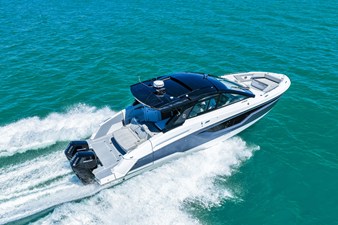 Cruisers Yachts 42 GLS Outboard 58 2026 Cruisers Yachts 42 GLS Outboard 59