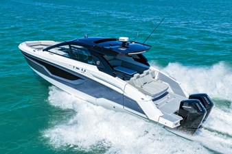 Cruisers Yachts 42 GLS Outboard 59 2026 Cruisers Yachts 42 GLS Outboard 60
