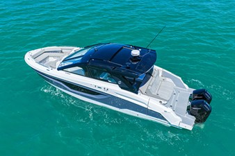 Cruisers Yachts 42 GLS Outboard 60 2026 Cruisers Yachts 42 GLS Outboard 61