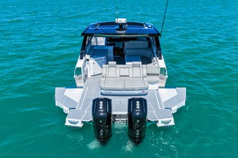 Cruisers Yachts 42 GLS Outboard 68 2026 Cruisers Yachts 42 GLS Outboard 69