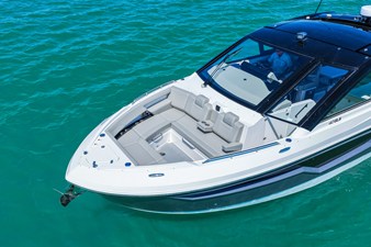 Cruisers Yachts 42 GLS Outboard 71 2026 Cruisers Yachts 42 GLS Outboard 72