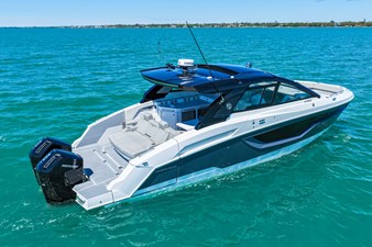 Cruisers Yachts 42 GLS Outboard 77 2026 Cruisers Yachts 42 GLS Outboard 78
