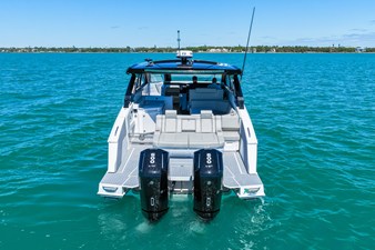 Cruisers Yachts 42 GLS Outboard 80 2026 Cruisers Yachts 42 GLS Outboard 81
