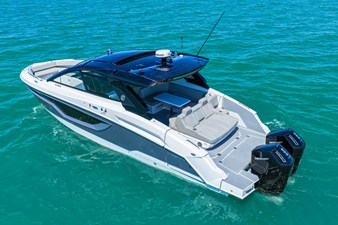 Cruisers Yachts 42 GLS Outboard 82 2026 Cruisers Yachts 42 GLS Outboard 83