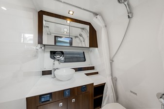 Cruisers Yachts 42 GLS Outboard 94 2026 Cruisers Yachts 42 GLS Outboard 95