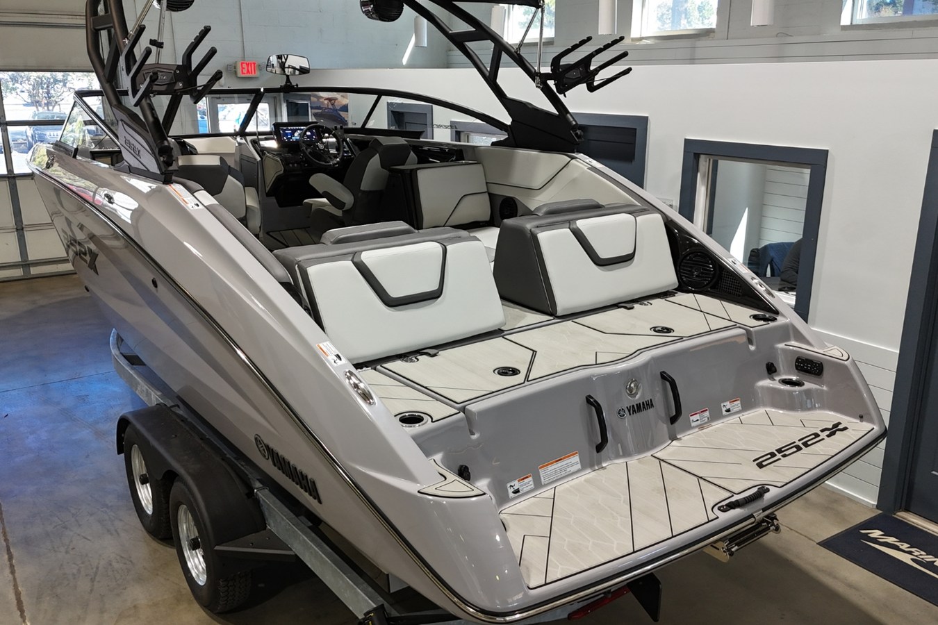 2026 Yamaha 252XE 7