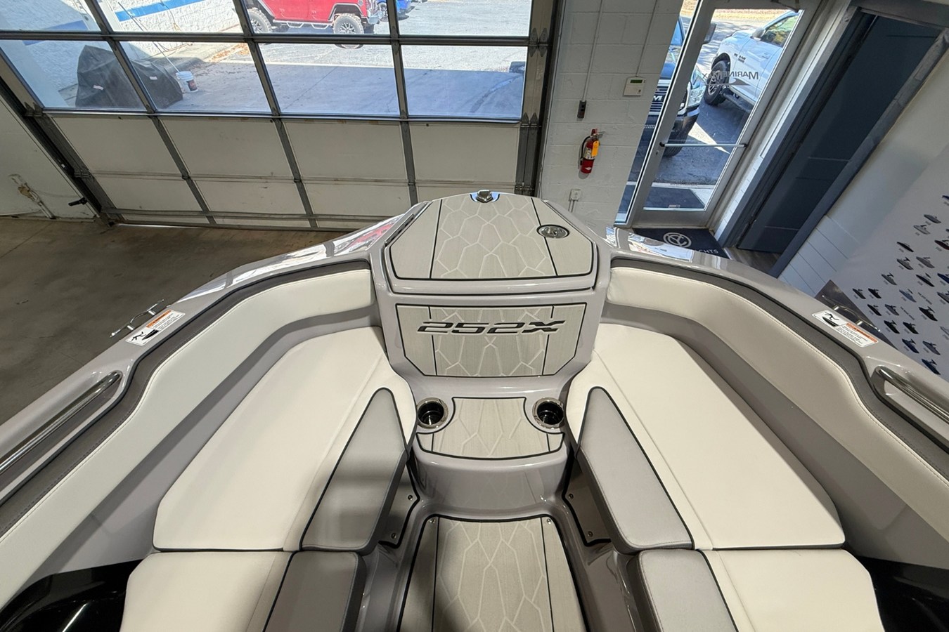 2026 Yamaha 252XE 32