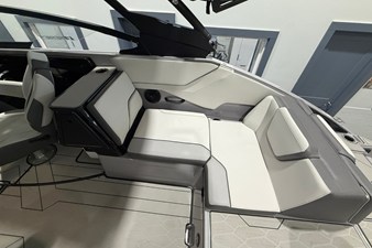 2026 Yamaha 252XE 20