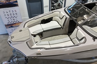2026 Yamaha 252XE 29