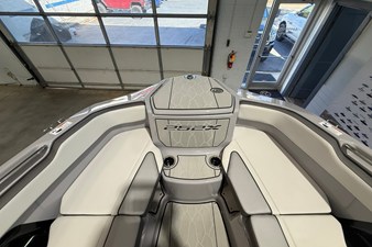 2026 Yamaha 252XE 32