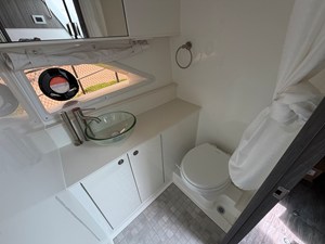2027 Sea Ray Sundancer 320 Outboard 53
