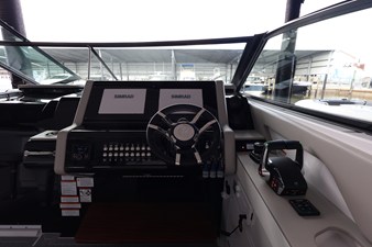Cruisers Yachts 38 GLS Outboard 27 2026 Cruisers Yachts 38 GLS Outboard 28