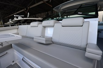 Cruisers Yachts 38 GLS Outboard 52 2026 Cruisers Yachts 38 GLS Outboard 53