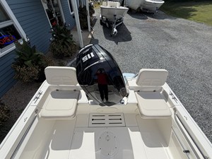 Boston Whaler 170 Montauk 2 2027 Boston Whaler 170 Montauk 3