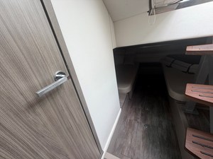 2027 Sea Ray Sundancer 320 Outboard 29