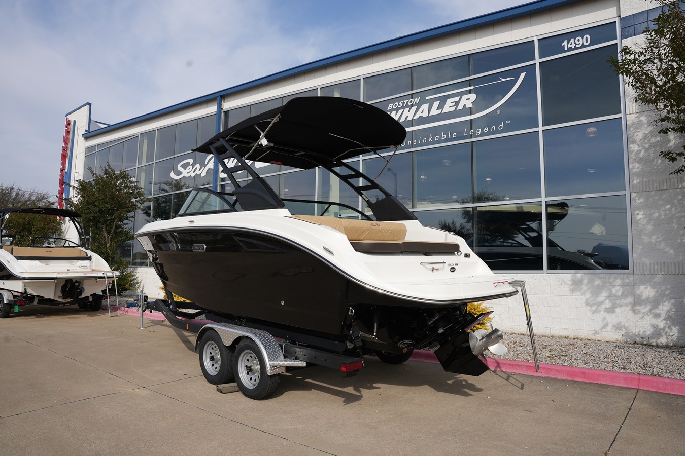 2026 Sea Ray SDX 230 3