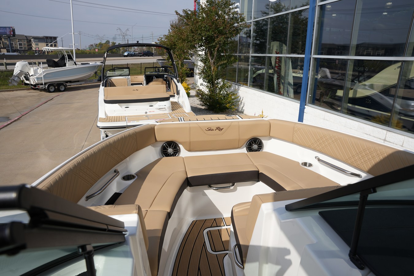 2026 Sea Ray SDX 230 28
