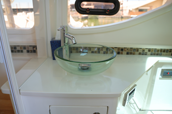 Sea Ray 370 SUNDANCER 49 2024 Sea Ray 370 SUNDANCER 50