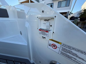 Sea Ray 320 SUNDANCER 21 2021 Sea Ray 320 SUNDANCER 22