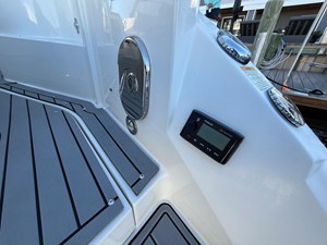 Sea Ray 320 SUNDANCER 22 2021 Sea Ray 320 SUNDANCER 23