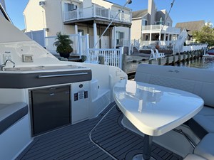 Sea Ray 320 SUNDANCER 24 2021 Sea Ray 320 SUNDANCER 25