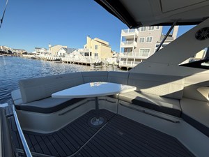 Sea Ray 320 SUNDANCER 25 2021 Sea Ray 320 SUNDANCER 26