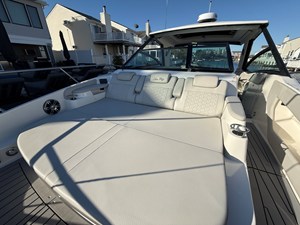 Sea Ray 320 SUNDANCER 57 2021 Sea Ray 320 SUNDANCER 58