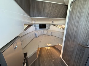 Sea Ray 320 SUNDANCER 59 2021 Sea Ray 320 SUNDANCER 60