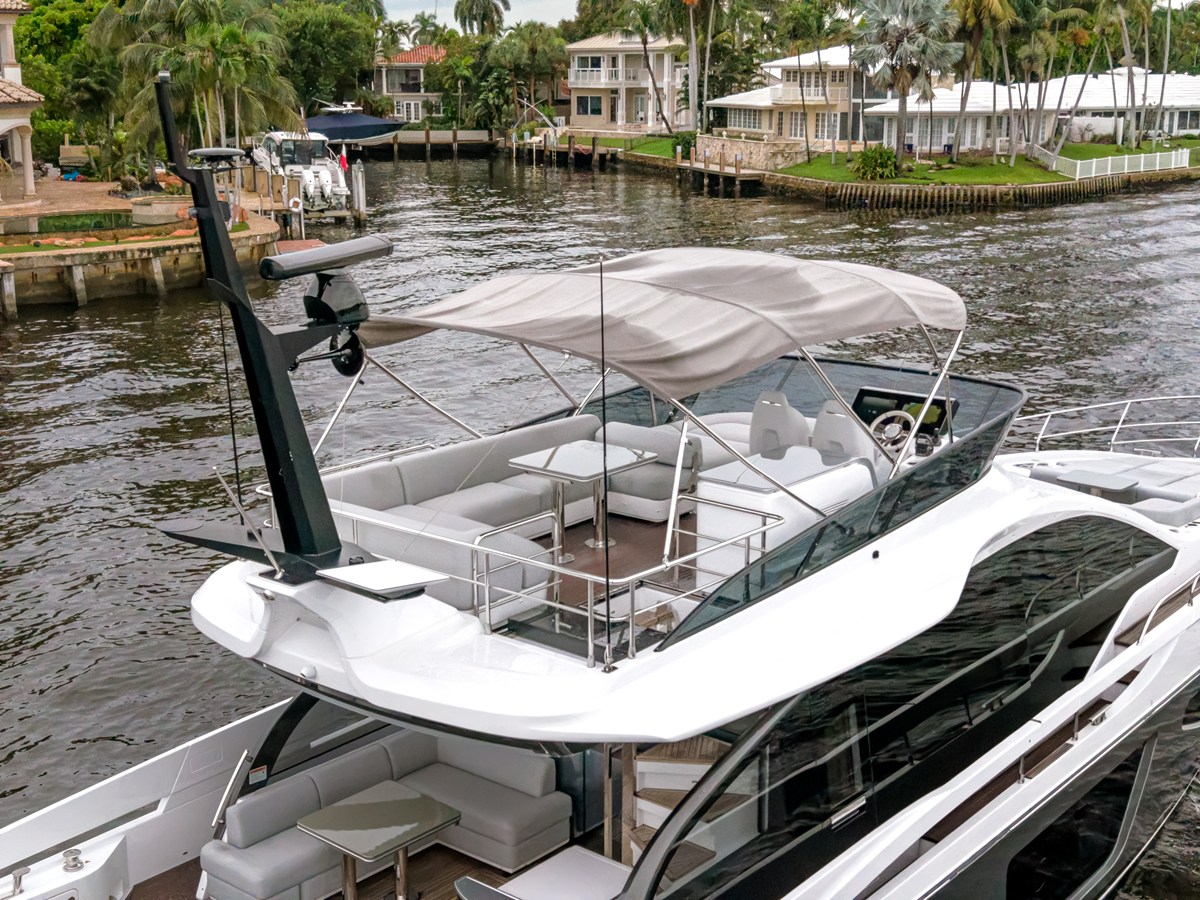 2026 Azimut S7 10