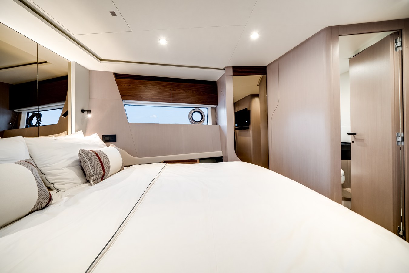 2026 Azimut S7 19