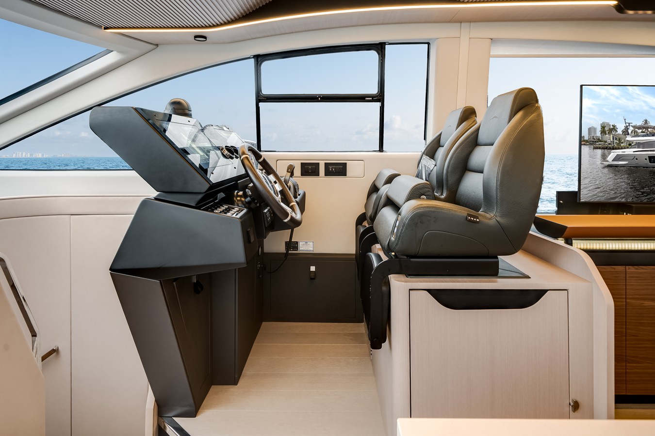 2026 Azimut S7 49