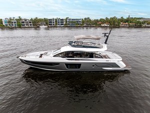 2026 Azimut S7 7
