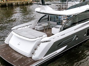 2026 Azimut S7 9