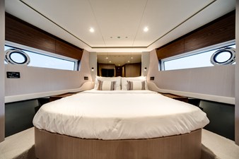 2026 Azimut S7 17