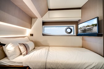 2026 Azimut S7 24
