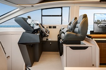 2026 Azimut S7 49