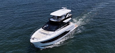 Cruisers Yachts 57 FLY 7 2026 Cruisers Yachts 57 FLY 8