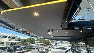Cruisers Yachts 57 FLY 14 2026 Cruisers Yachts 57 FLY 15