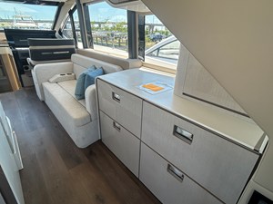 Cruisers Yachts 57 FLY 28 2026 Cruisers Yachts 57 FLY 29